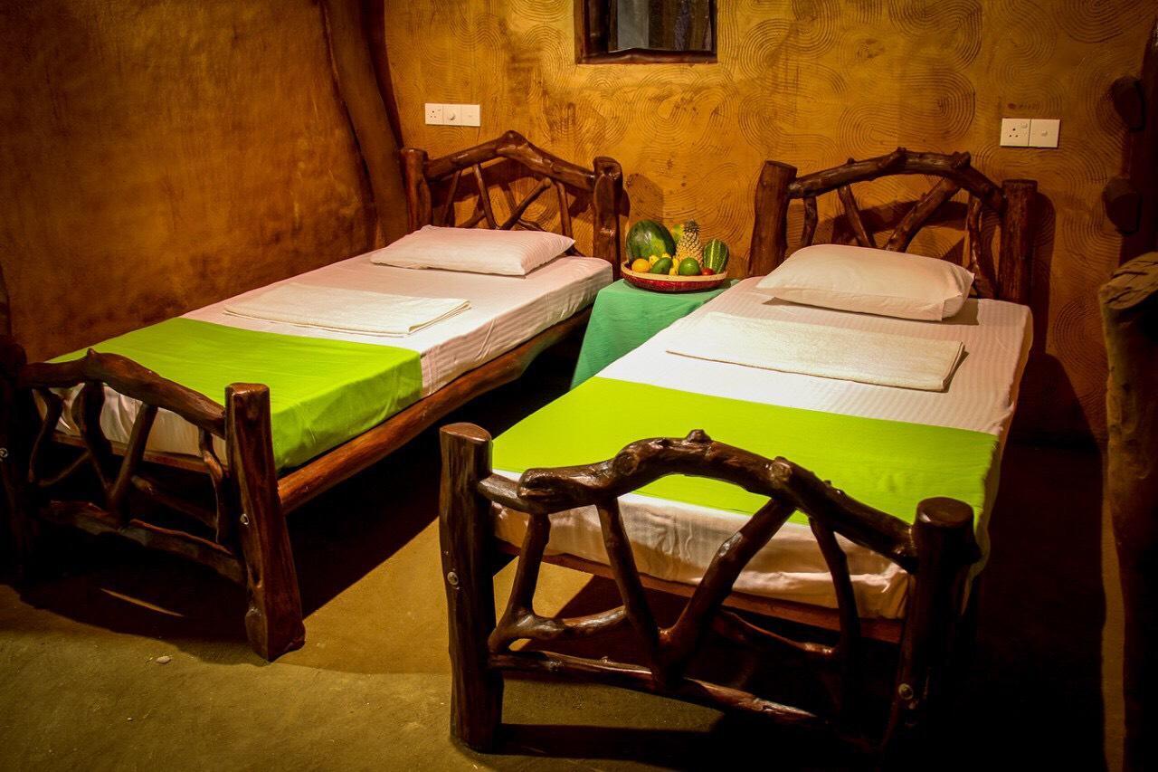 Yalaway Nature Villa 티사마하라마 외부 사진