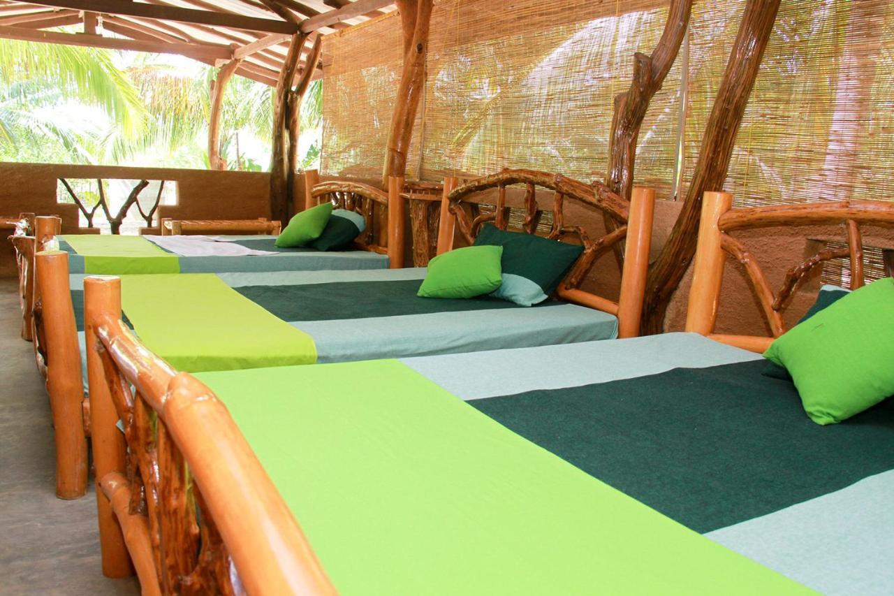Yalaway Nature Villa 티사마하라마 외부 사진
