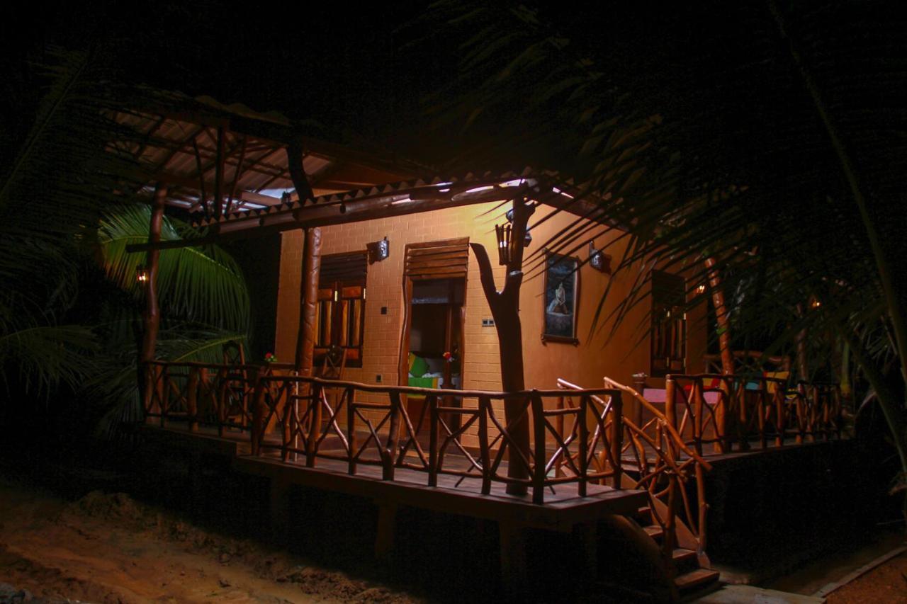 Yalaway Nature Villa 티사마하라마 외부 사진
