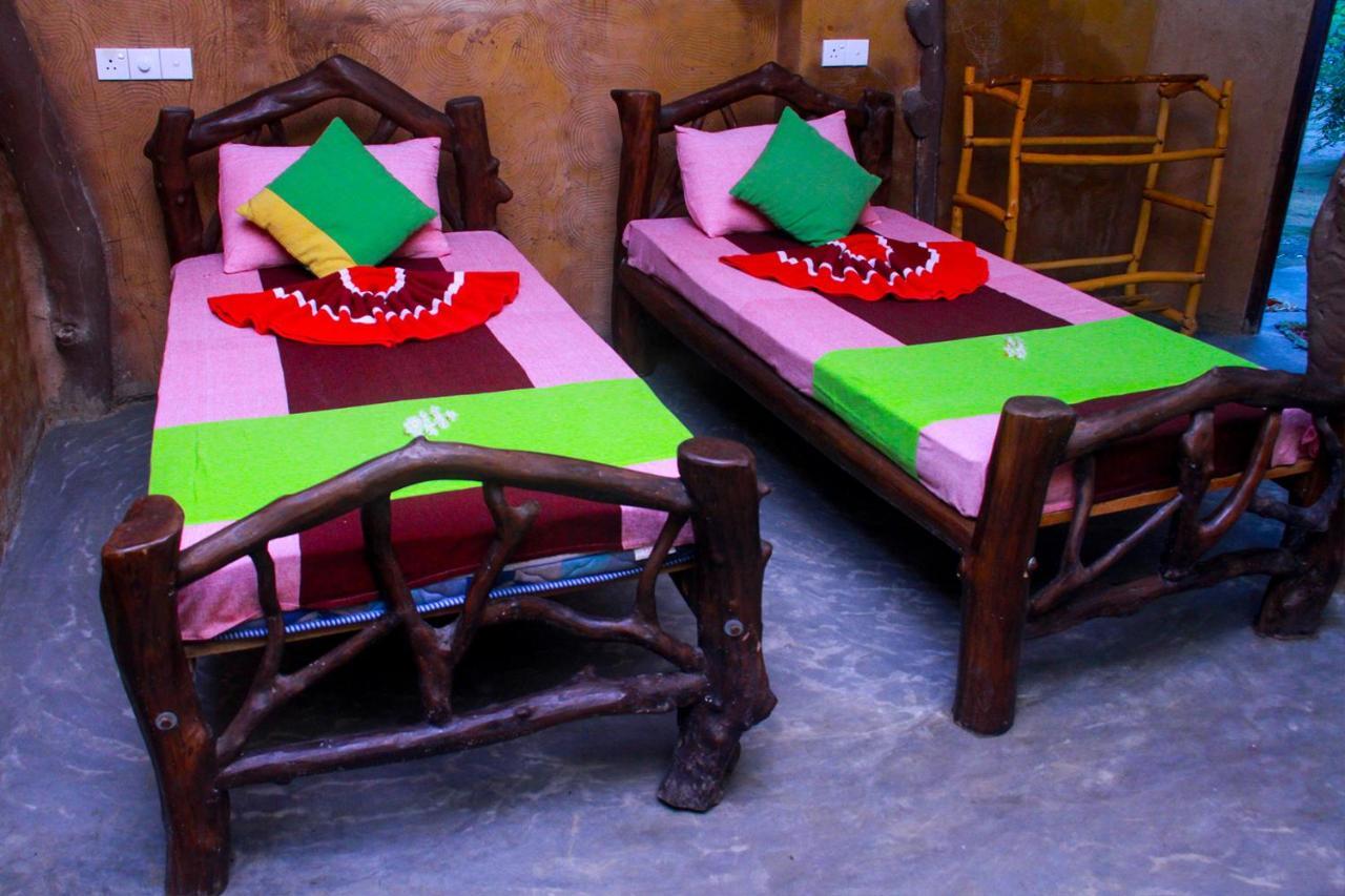 Yalaway Nature Villa 티사마하라마 외부 사진
