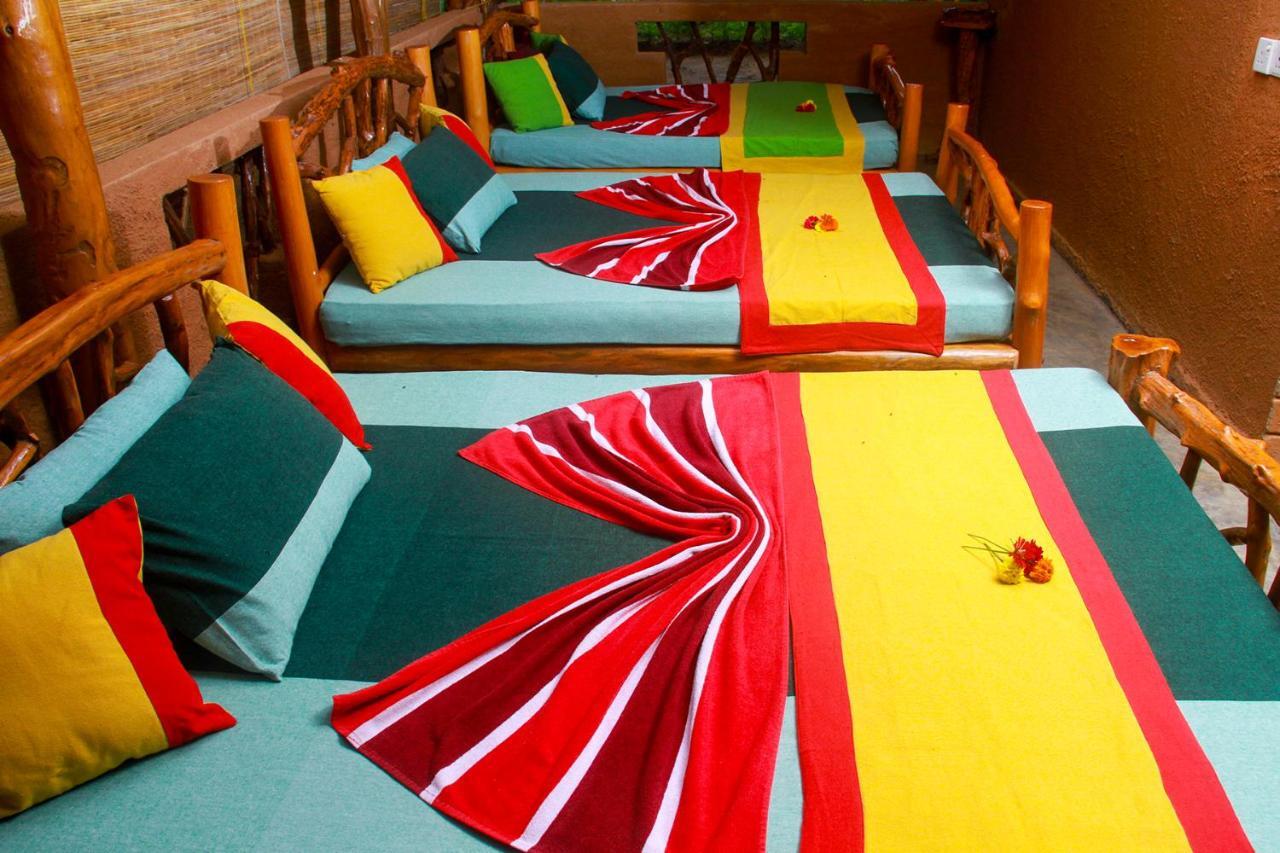Yalaway Nature Villa 티사마하라마 외부 사진