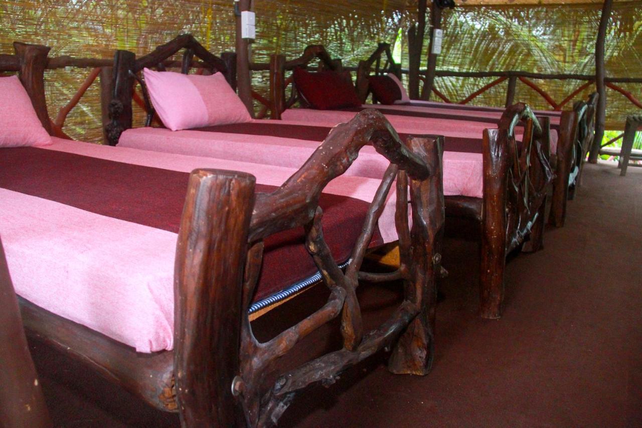 Yalaway Nature Villa 티사마하라마 외부 사진